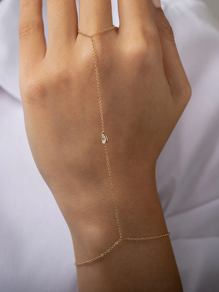 Pulseira Delicada com Corrente Fina e Detalhe Gota