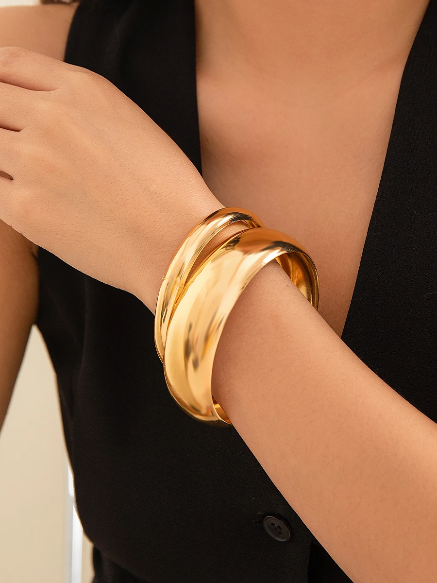Pulseira Feminina Bracelete Largo Minimalista Elegante