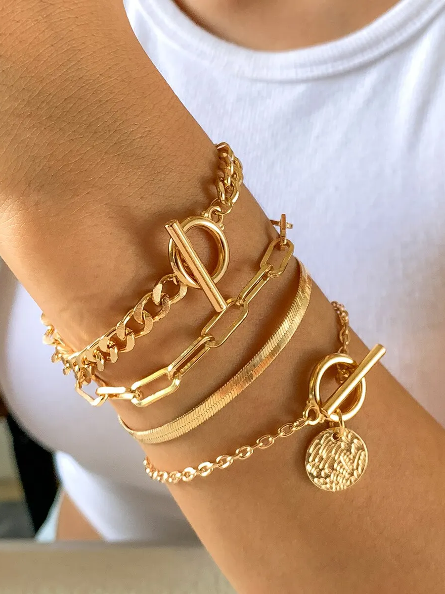 Conjunto Feminino Pulseiras Douradas Correntes Elegantes