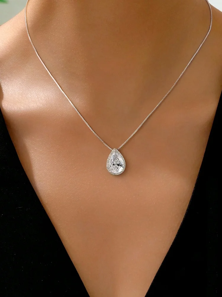 Colar Amara Crystal